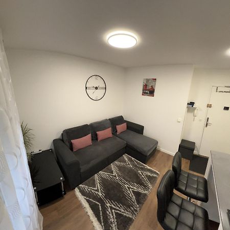 Apartamento 2 Pieces Proche Du Centre Paris 15 Min Rosny-sous-Bois Exterior foto