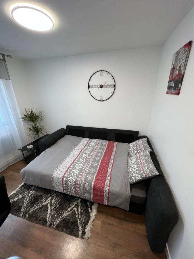 Apartamento 2 Pieces Proche Du Centre Paris 15 Min Rosny-sous-Bois Exterior foto